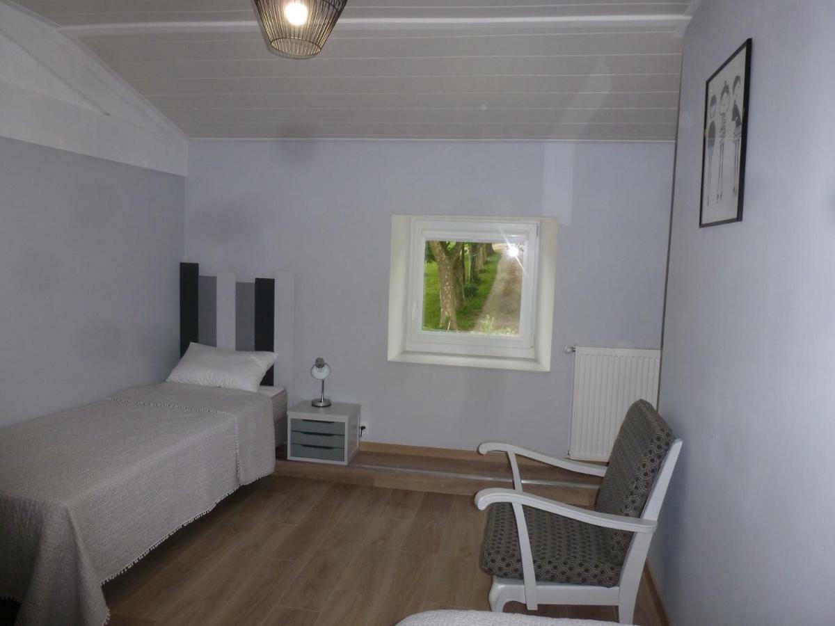 Domaine De Calbiac Bed & Breakfast Dolmayrac ภายนอก รูปภาพ