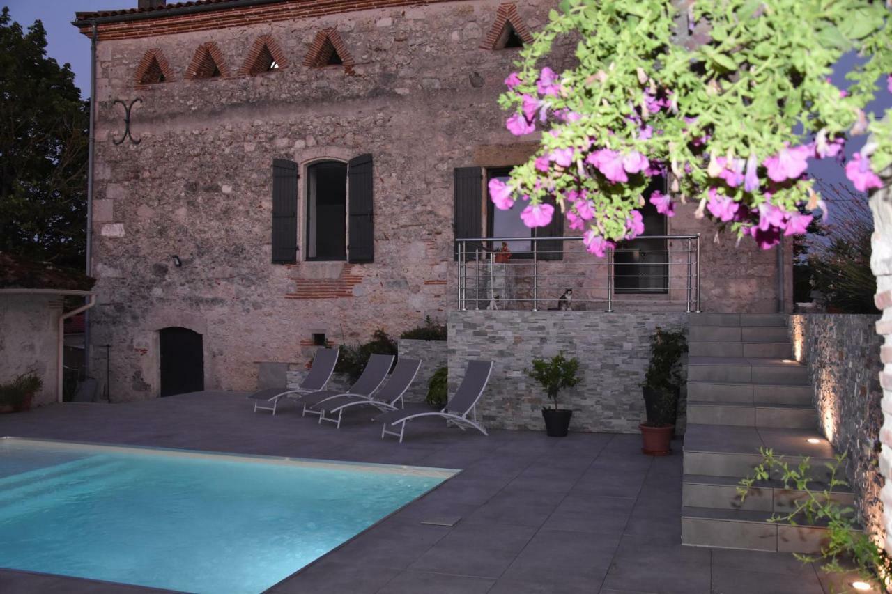 Domaine De Calbiac Bed & Breakfast Dolmayrac ภายนอก รูปภาพ